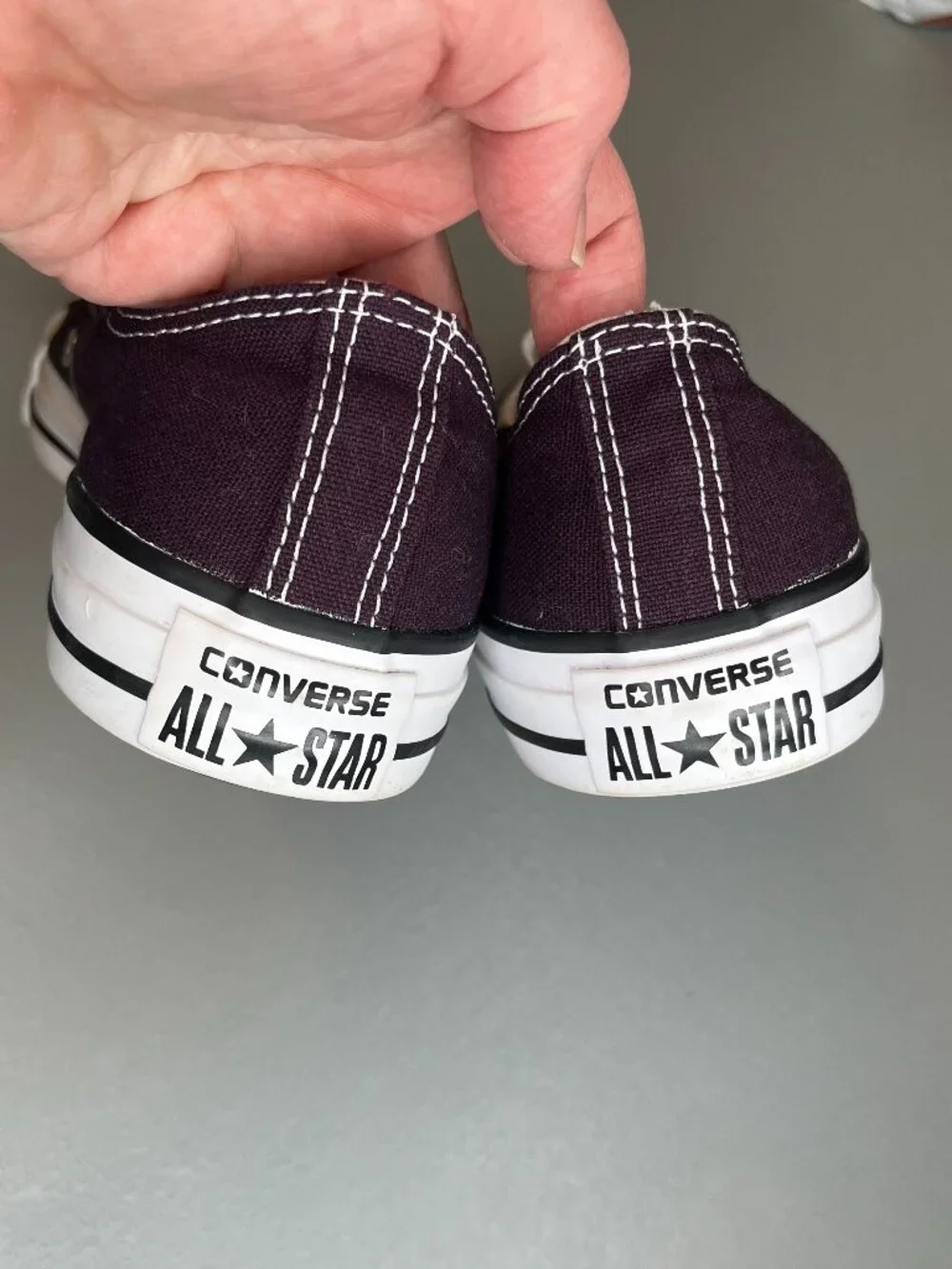 Converse Chuck Taylor All Star Burgundy Purple Low Top Sneakers Women’s 8 EUC - Picture 5 of 9